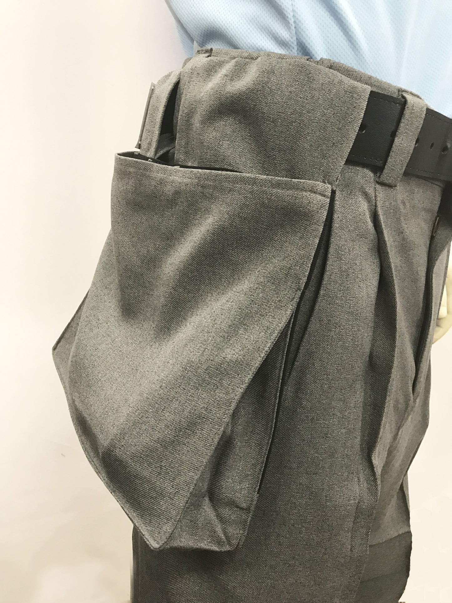 BBS383-Smitty Deluxe Ball Bag w/ Expandable Insert - Available in Black and Navy